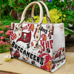 Tampa Bay Buccaneers Leather Handbag