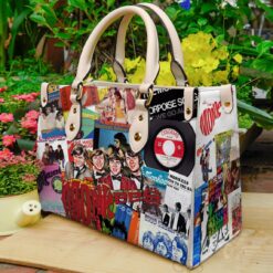 The Monkees A 00 Hand Leather Handbag