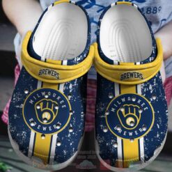 Milwaukee Brewers Love 1I Soft Clogs