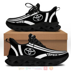 Toyota Land Cruiser Max Soul Shoes 5