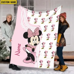 Mickey And Minnie Quilt 01